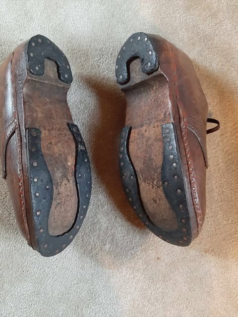 clogs